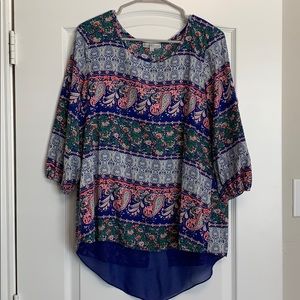 Size L, Flowy shirt